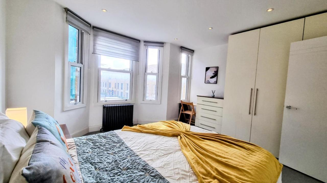 הוילה Surbiton Luxury Garden House 19 מראה חיצוני תמונה