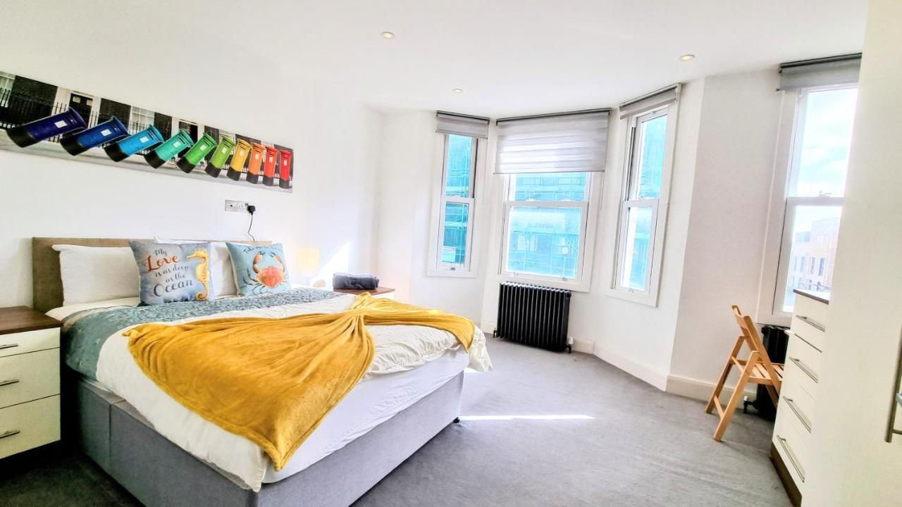 הוילה Surbiton Luxury Garden House 19 מראה חיצוני תמונה